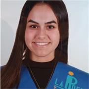 Se imparten clases de inglés a niños de educación primaria y secundaria en sus hogares
